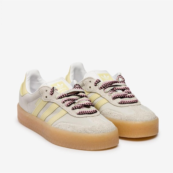 adidas Shoes - Adidas Sambae sneakers